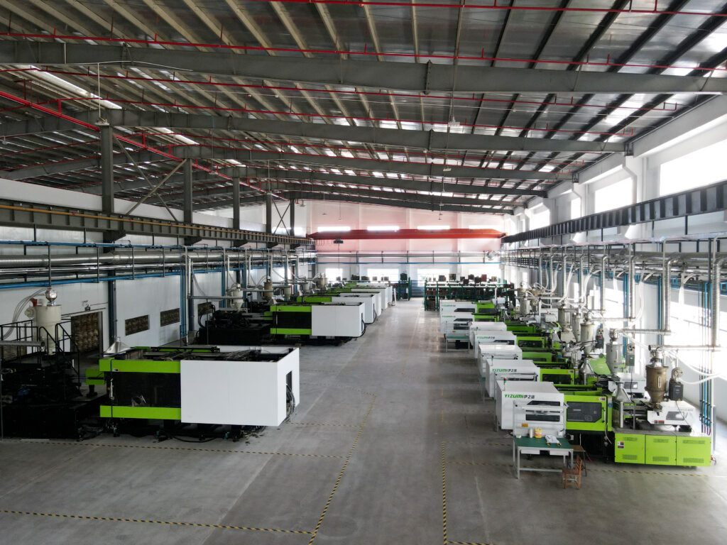 Gravimetric blender helps injection molding efficient production